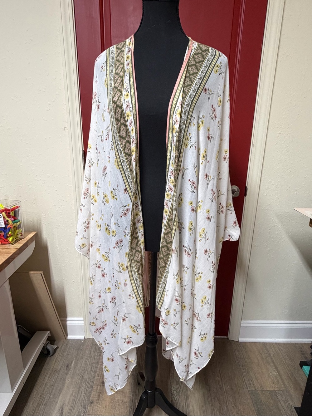 Floral Open-Front Kimono Cape in White with Olive Trim